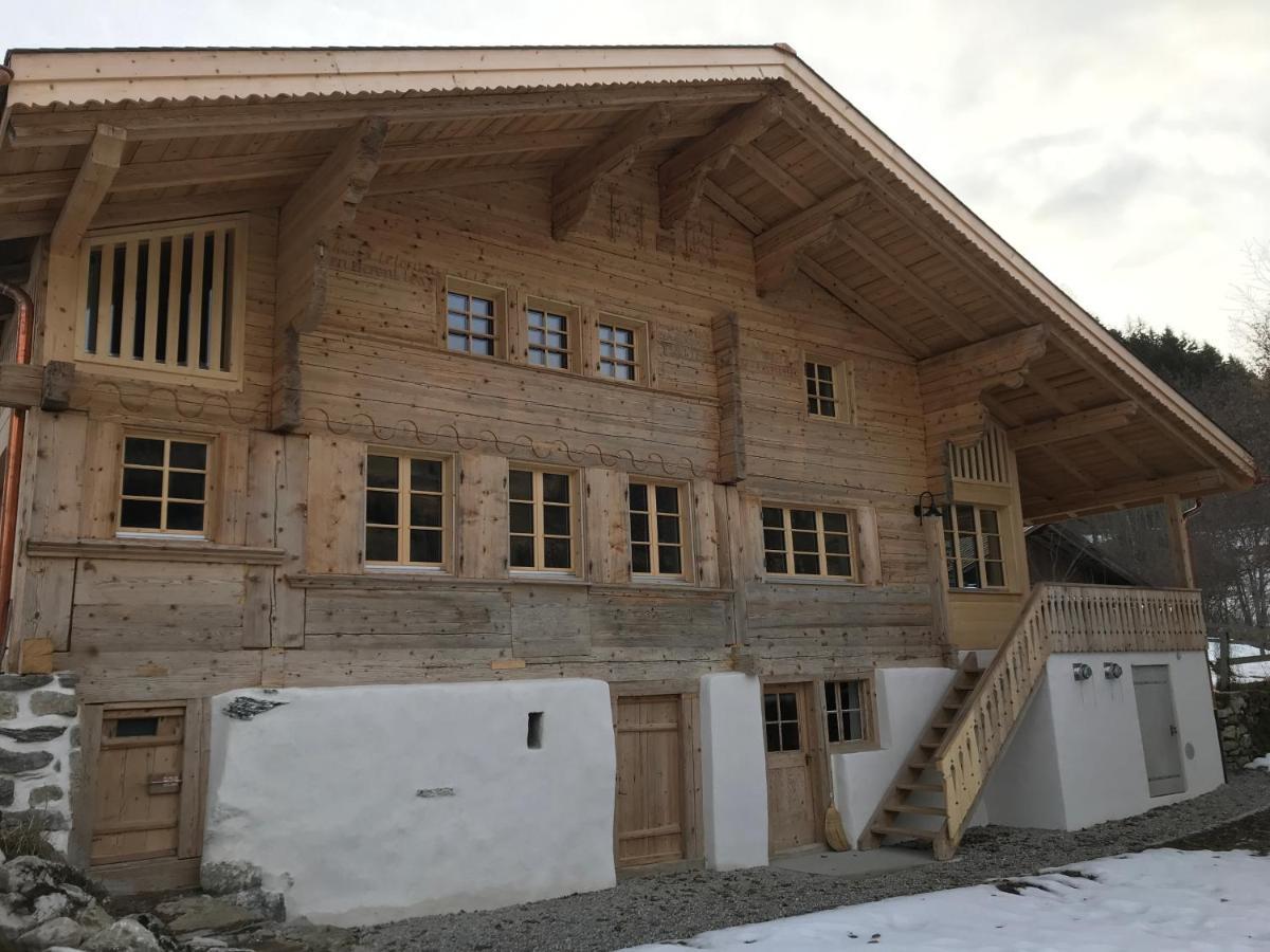 Au Pre Des Chevaux Acomodação com café da manhã Chateau-d'Oex Exterior foto